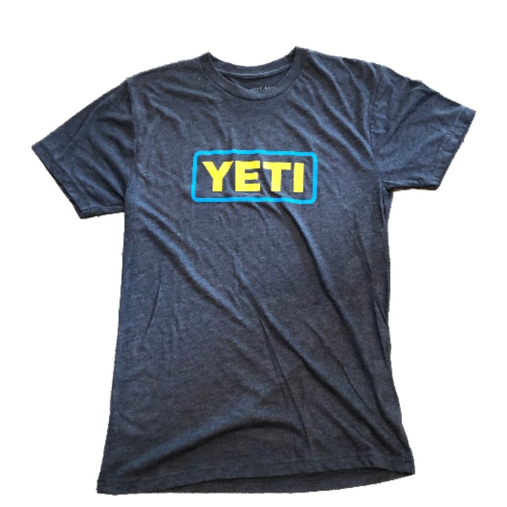 NWT Yeti Tri-Blend Vintage Logo Badge T-Shirt
